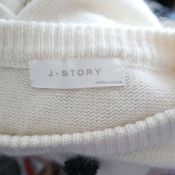 J.Story Ivory Flower Detail Wool Sweater - Picture 6 of 8